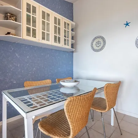 Domus Luna With Sea View Prázdninový dům