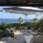 Domus Luna With Sea View Dom wakacyjny Villasimius
